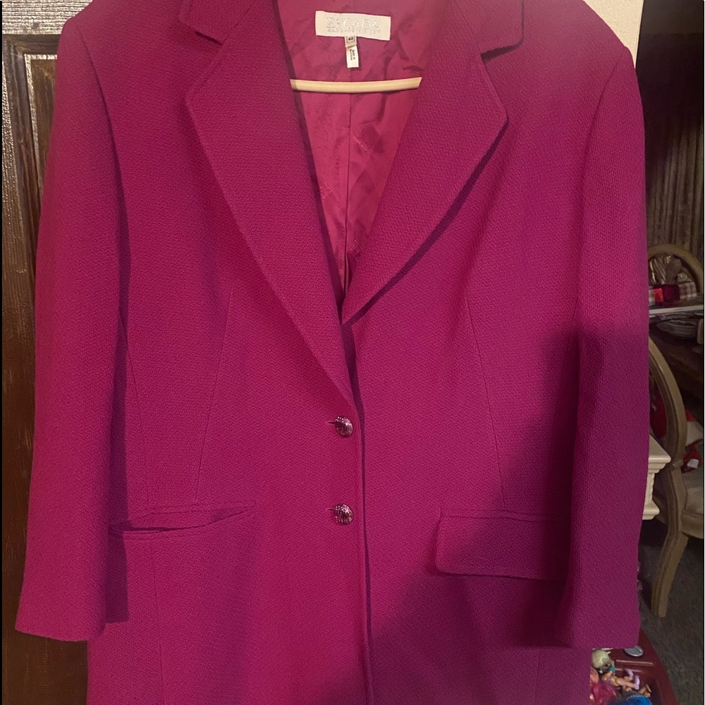 Escada blazer - Picture 2 of 9